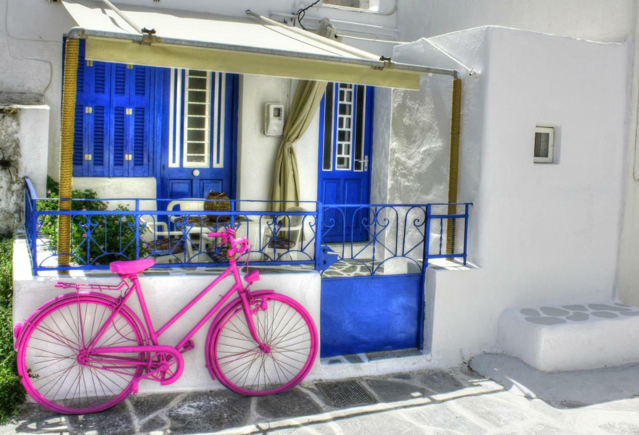 Villa The Hot Pink Bike House à Parikiá Extérieur photo